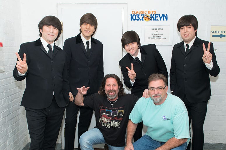 Beatles vs. Stones – A Musical Showdown Beatles vs. Stones – A Musical Showdown