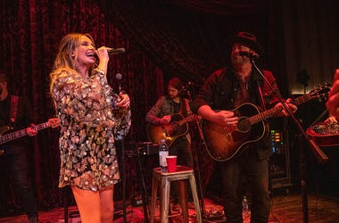 Carly Pearce & Lee Brice Carly Pearce & Lee Brice