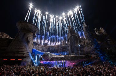 Disneyland Galaxy's Edge