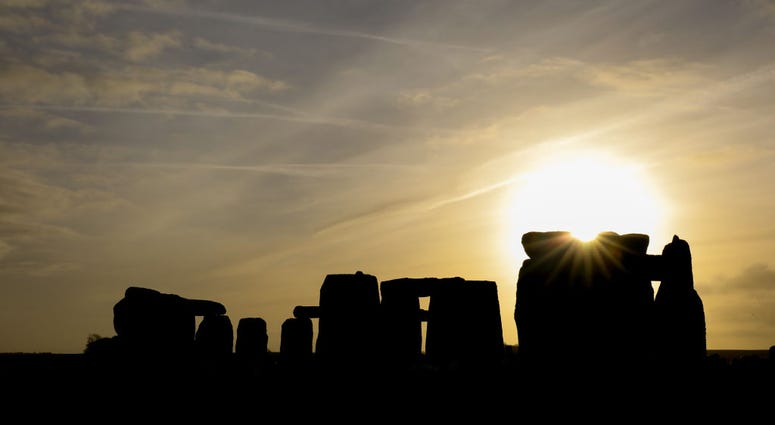 stonehenge, winter solstice