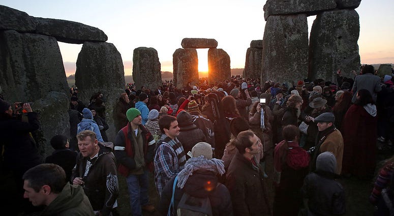 stonehenge, winter solstice