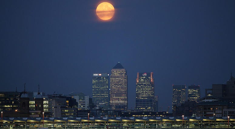 harvest moon in london, england