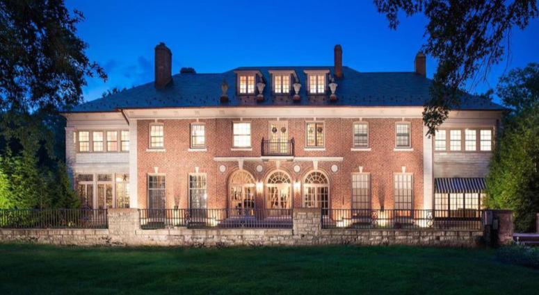 Brett Hull mansion in Clayton