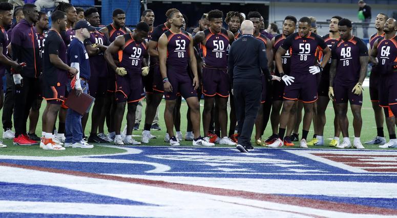 Defensive Backs at the NFL combine Defensive Backs at the NFL combine