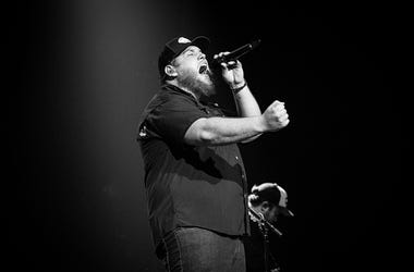 Luke Combs B&W