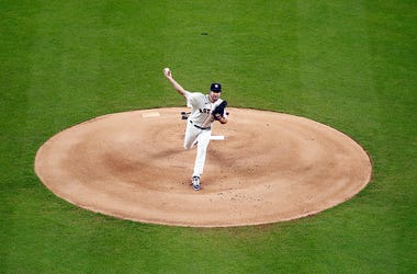 Verlander Overhead