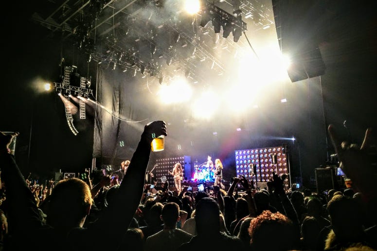 Alice in Chains!