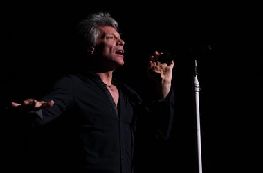 Feb 12, 2017; Sunrise, FL, USA; Jon Bon Jovi performs at the BB&T Center. Mandatory Credit: Ron Elkman/USA TODAY NETWORK Feb 12, 2017; Sunrise, FL, USA; Jon Bon Jovi performs at the BB&T Center. Mandatory Credit: Ron Elkman/USA TODAY NETWORK