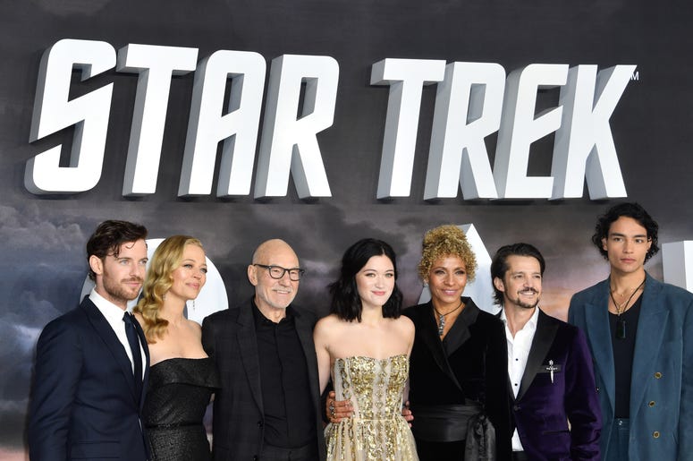 Star Trek: Picard Premiere - London 1/15/2020 - Harry Treadaway, Jeri Ryan, Sir Patrick Stewart, Isa Briones, Michelle Hurd, Jonathan Del Arco and Evan Evagora attending the Star Trek: Picard Premiere held at the Odeon Luxe Leicester Square, London.Picture date: Wednesday January 15, 2020.