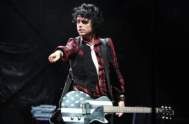 Billie Joe Armstrong of Green Day performs at the Coral Sky Amphitheatre Billie Joe Armstrong of Green Day performs at the Coral Sky Amphitheatre