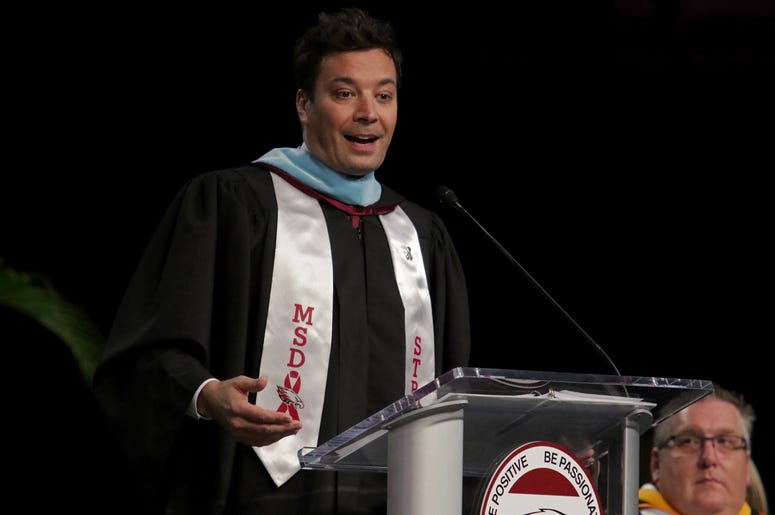 Jimmy Fallon Jimmy Fallon gives a commencement speech to Marjory Stoneman Douglas High School seniors during their graduation ceremony on Sunday, June 3, 2018 at the BB&T Center in Sunrise, Fla. (Photo by Staff/Sun Sentinel/TNS/Sipa USA)