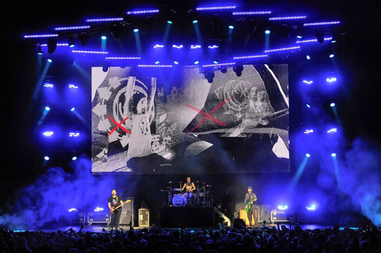 blink-182 at ALT 105.3 BFD 2018 blink-182 at ALT 105.3 BFD 2018