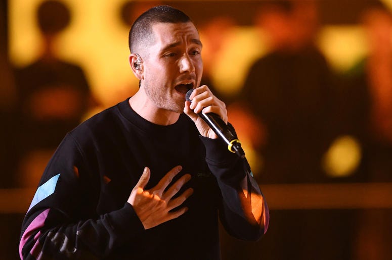 Dan Smith of Bastille BILBAO, SPAIN - NOVEMBER 04: Dan Smith of Bastille performs on stage during the MTV EMAs 2018 at Bilbao Exhibition Centre on November 4, 2018 in Bilbao, Spain. (Photo by Stuart C. Wilson/Getty Images for MTV)