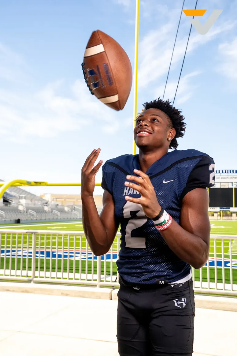 VYPE High School Football Pflugerville Hendrickson Hawks