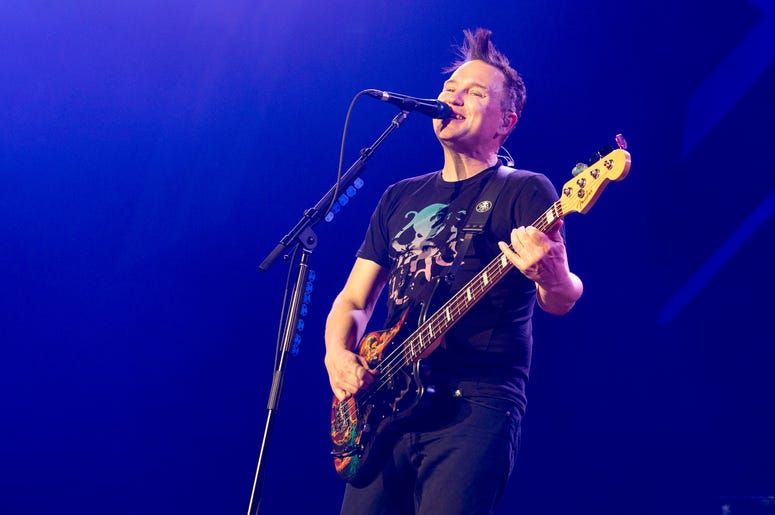 Mark_Hoppus Mark_Hoppus