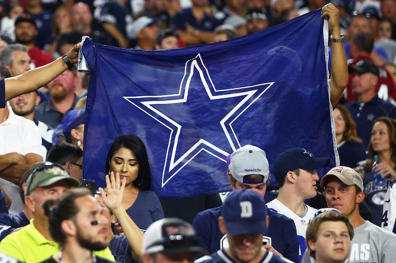 Dallas Cowboys, Fans, Flag, Crowd, Arizona Cardinals, 2017 Dallas Cowboys, Fans, Flag, Crowd, Arizona Cardinals, 2017