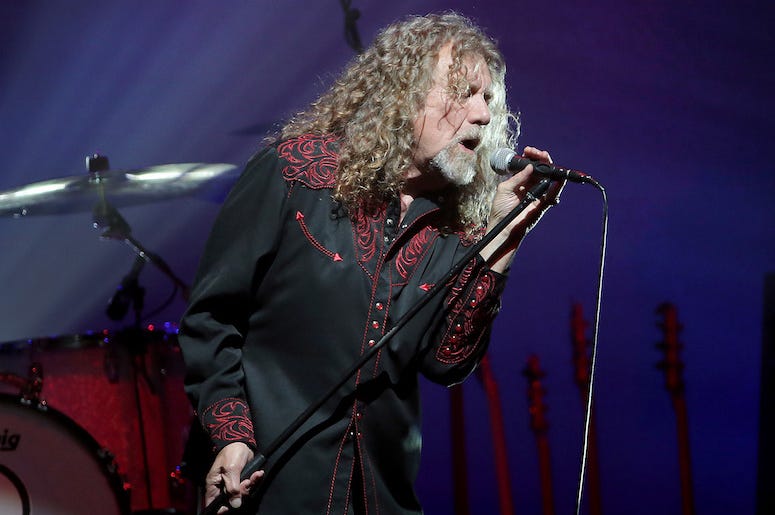 Robert Plant, Singing, Concert, Murat Theatre, 2015 Robert Plant, Singing, Concert, Murat Theatre, 2015