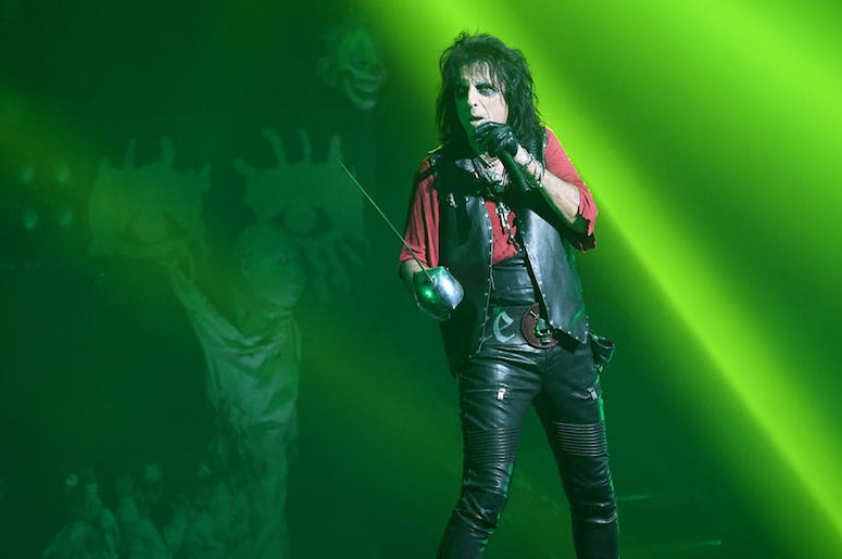 Alice Cooper, Singing, Concert, Green Alice Cooper, Singing, Concert, Green