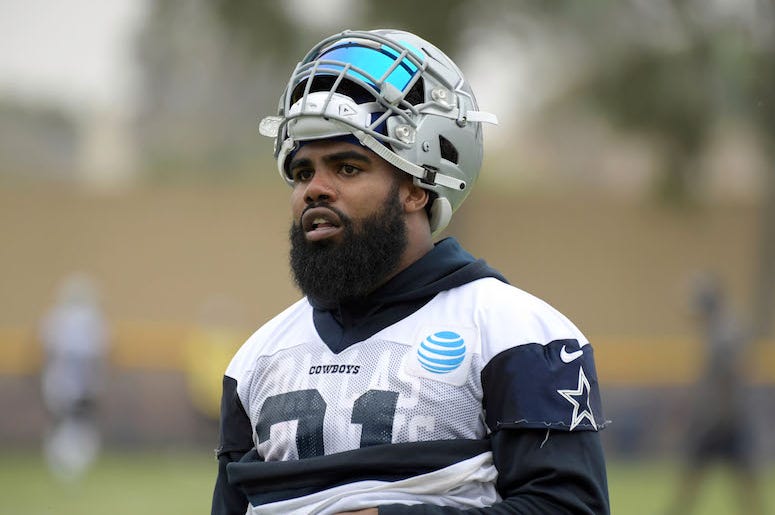 Ezekiel Elliott, Dallas Cowboys, Training Camp Ezekiel Elliott, Dallas Cowboys, Training Camp
