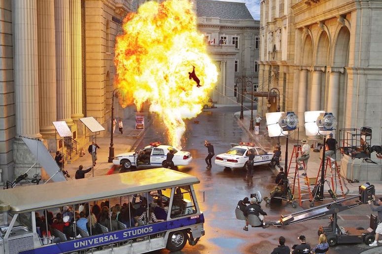 Universal Studios, Tour, Bus, Movie Set, Fire, Fireball, Explosion Universal Studios, Tour, Bus, Movie Set, Fire, Fireball, Explosion