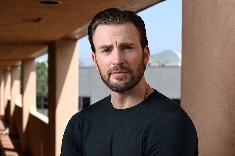 Chris Evans, Portait, Posing, CBS Studio, Beard, 2017 Chris Evans, Portait, Posing, CBS Studio, Beard, 2017