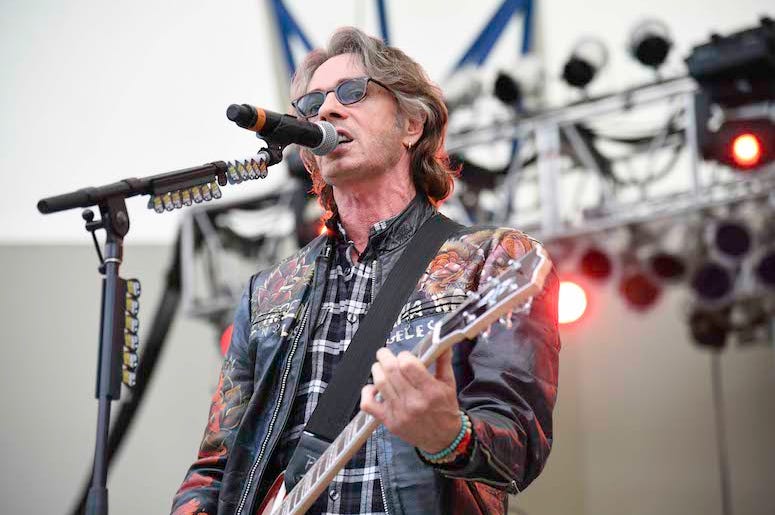 Rick Springfield, Concert, Singing, Guitar Rick Springfield, Concert, Singing, Guitar