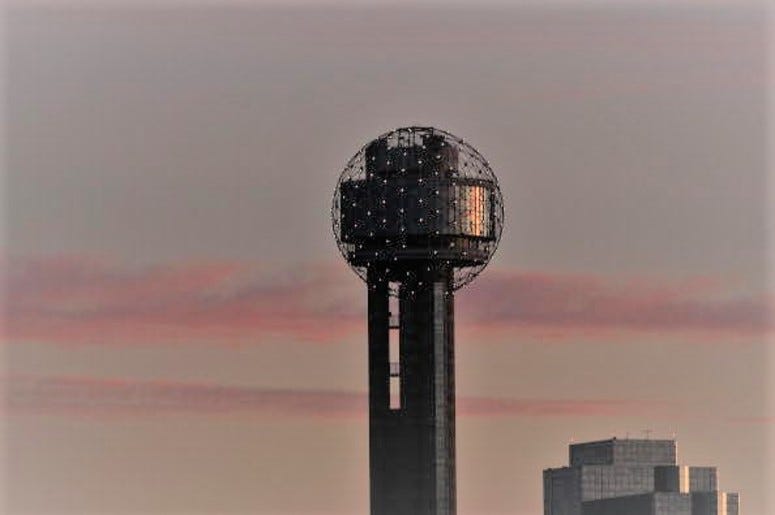 Reunion Tower at sunset Reunion Tower at sunset