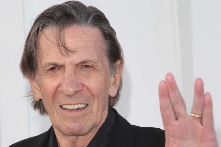 Leonard Nimoy, Spock, Red Carpet, Star Trek Into Darkness, Premiere, 2013, Vulcan Hand Sign Leonard Nimoy, Spock, Red Carpet, Star Trek Into Darkness, Premiere, 2013, Vulcan Hand Sign