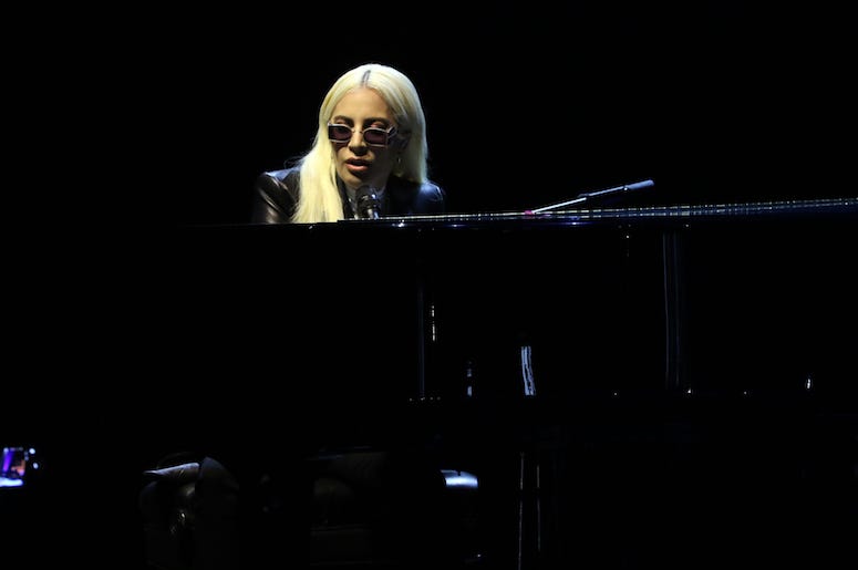 Lady Gaga, Concert, Piano, Sunglasses Lady Gaga, Concert, Piano, Sunglasses