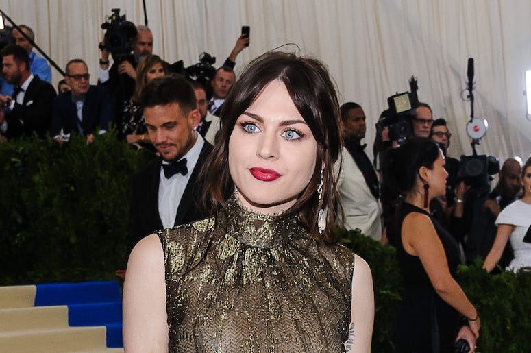 Frances Bean Cobain, Smile, Red Carpet Frances Bean Cobain, Smile, Red Carpet