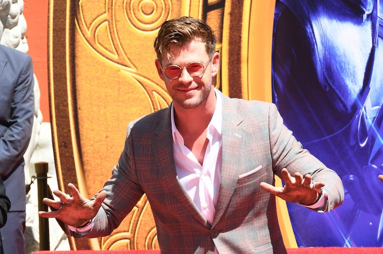 Chris Hemsworth, Avengers: Endgame, TCL Chinese Theatre, Handprint Ceremony, 2019 Chris Hemsworth, Avengers: Endgame, TCL Chinese Theatre, Handprint Ceremony, 2019
