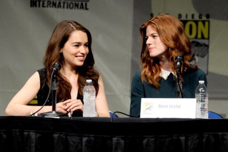 Emilia_Clarke_and_Rose_Leslie Emilia_Clarke_and_Rose_Leslie