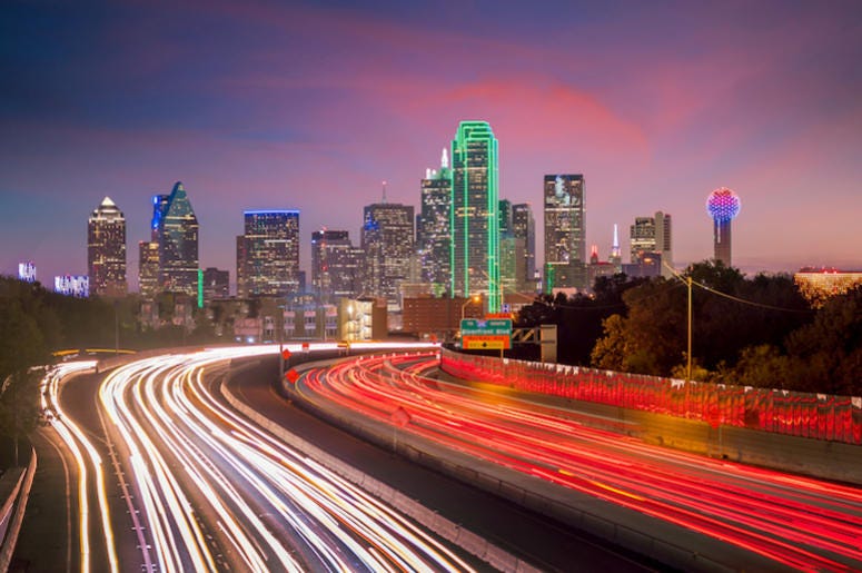Dallas, Downtown, Skyline, Twilight, Traffic, Rush Hour, Cars, Blurry Dallas, Downtown, Skyline, Twilight, Traffic, Rush Hour, Cars, Blurry