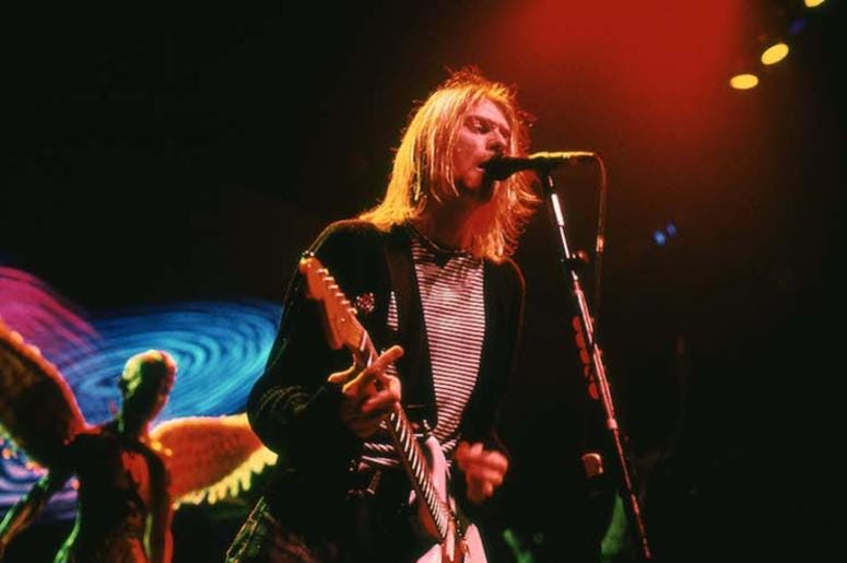 Kurt Cobain, Nirvana, Concert, Singing, New York Coliseum, 1993 Kurt Cobain, Nirvana, Concert, Singing, New York Coliseum, 1993