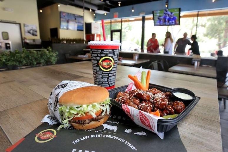 Fatburger, Hamburger, Restaurant, Wings, Table, 2018 Fatburger, Hamburger, Restaurant, Wings, Table, 2018