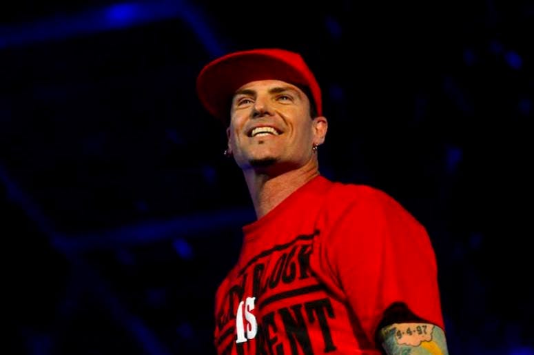 Vanilla Ice, Concert, Smiling, Red Vanilla Ice, Concert, Smiling, Red