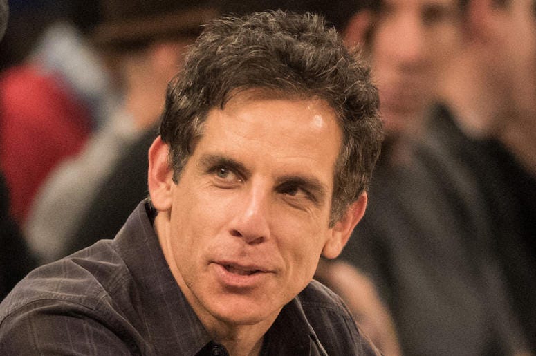 Ben Stiller, Basketball Game, Crowd, Talking, 2015 Ben Stiller, Basketball Game, Crowd, Talking, 2015