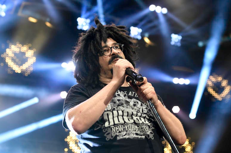 Adam Duritz, Counting Crows, Concert, Sining, Perfect Vodka Amphitheatre, Lasers, 2016 Adam Duritz, Counting Crows, Concert, Sining, Perfect Vodka Amphitheatre, Lasers, 2016