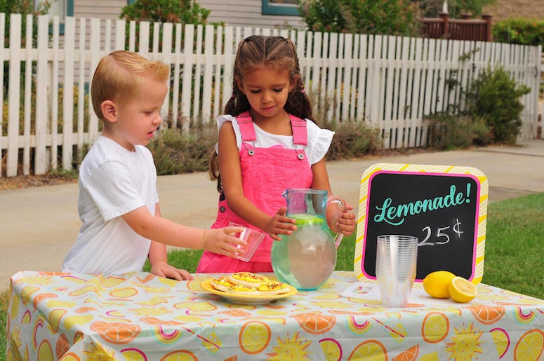 Lemonade Stand, Kids, Sidewalk Lemonade Stand, Kids, Sidewalk