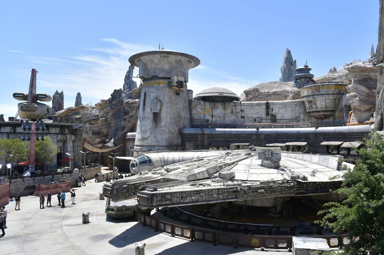 Star Wars: Galaxy's Edge At The Disneyland Resort Star Wars: Galaxy's Edge At The Disneyland Resort