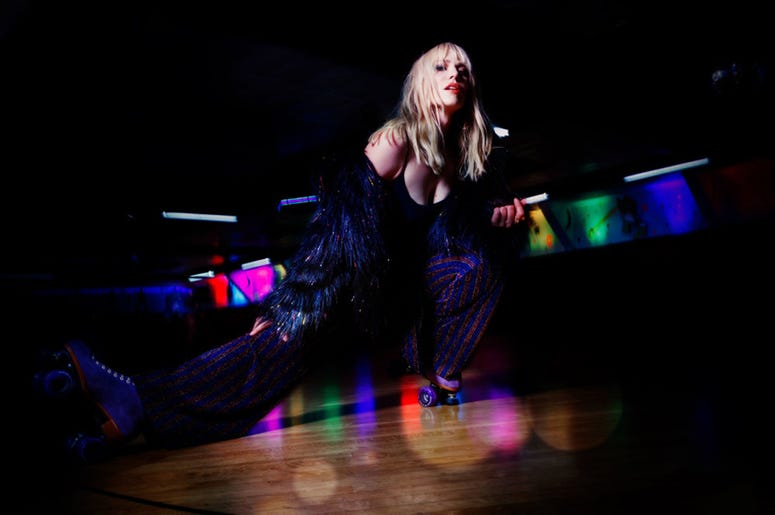 Natasha Bedingfield - "Rollerskate" Natasha Bedingfield - "Rollerskate"