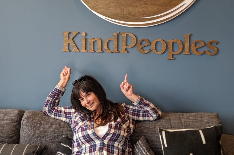 Uzette at KindPeoples Uzette at KindPeoples