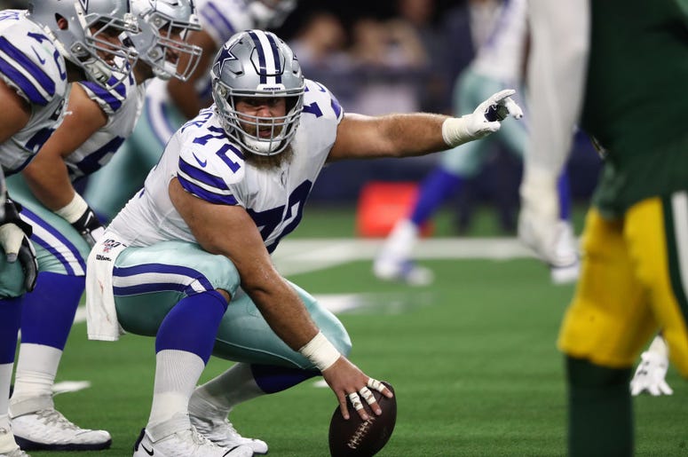 (Ronald Martinez/ Getty Images) Travis Frederick #72 of the Dallas Cowboys at AT&T Stadium on October 06, 2019 in Arlington, Texas.