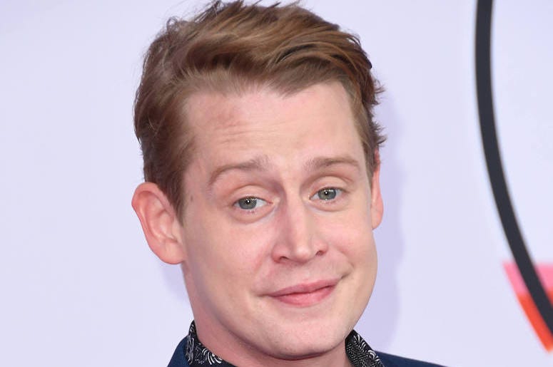 Maculay Culkin, Red Carpet, American Music Awards, 2018, Close Up Maculay Culkin, Red Carpet, American Music Awards, 2018, Close Up