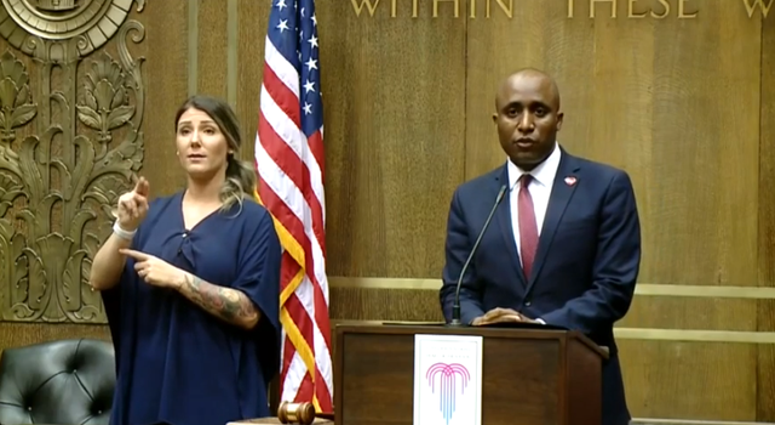 Kansas City, MO Mayor Quinton Lucas addresses the media regarding loosening reopening restrictions to 50 percent, 28may2020