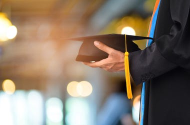 Dad builds stage for daughter's graduation graduation 2020, class of 2020, coronavirus graduation