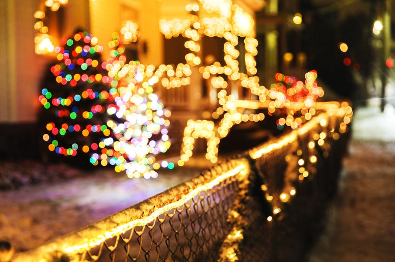 people are rehanging their christmas lights during the coronavirus how to spread joy during a pandemic, people are rehanging their christmas lights during the coronavirus
