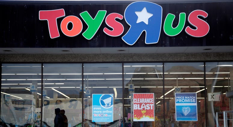 Toys R Us is closing its last U.S. stores by Friday, June 29 Toys R Us is closing its last U.S. stores by Friday, June 29
