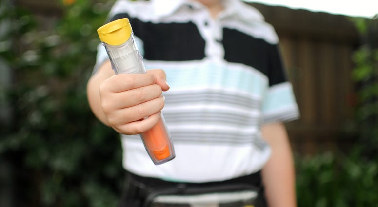 epinephrine autoinjector