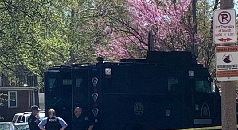 swat, St. Louis, police